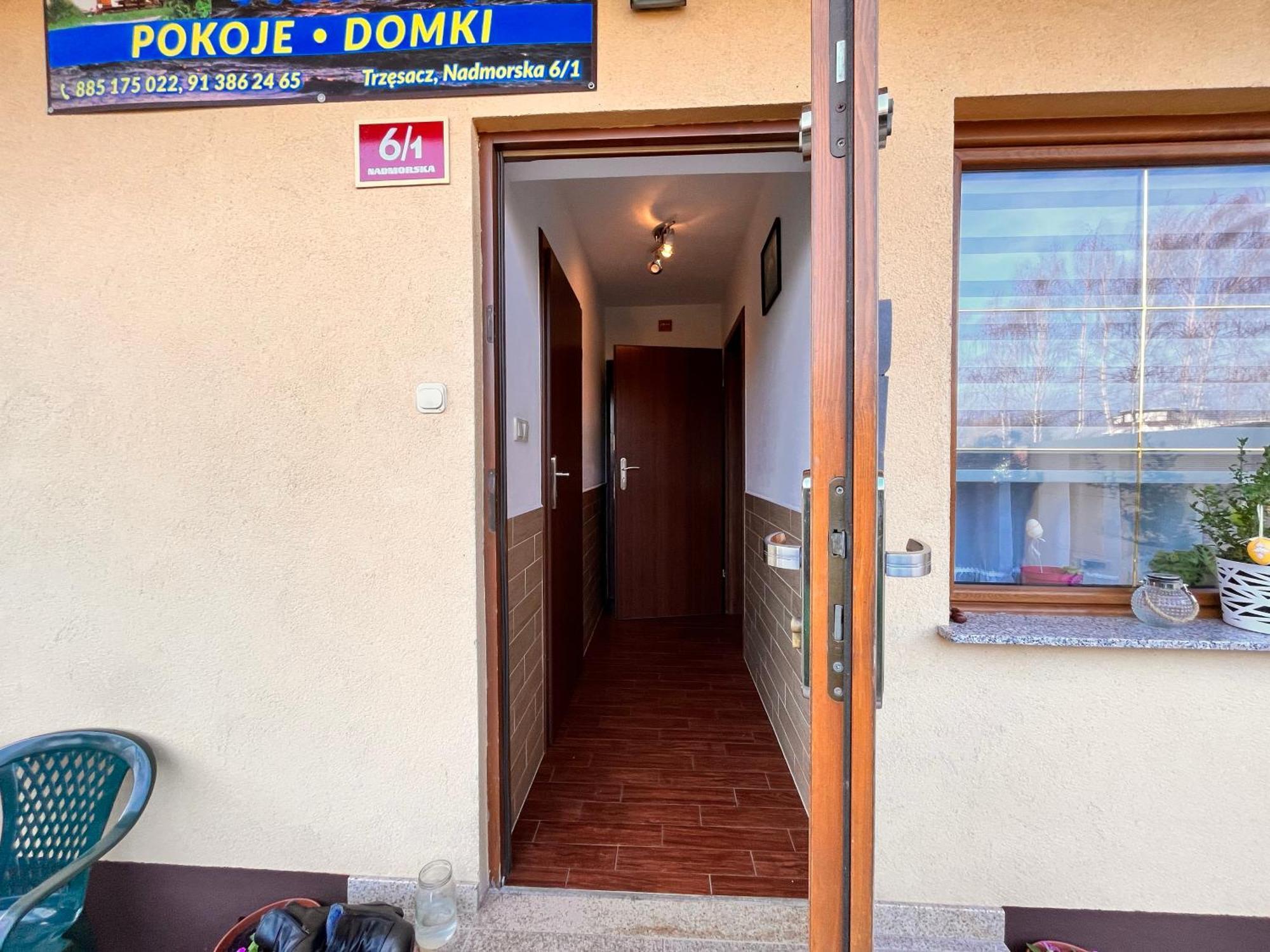 Pokoje Nad Klifem Trzęsacz Buitenkant foto